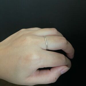 Sterling silver band with dented style stackable ring size 6.25